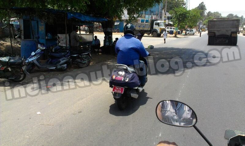 New-TVS-Scooter-spied-rear.jpg