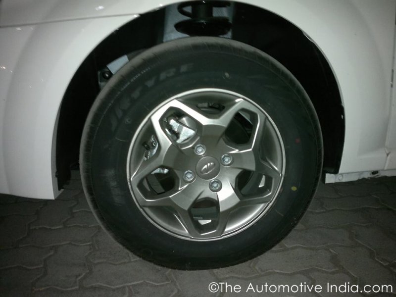 Mahindra-Verito-Vibe-Alloys.jpg