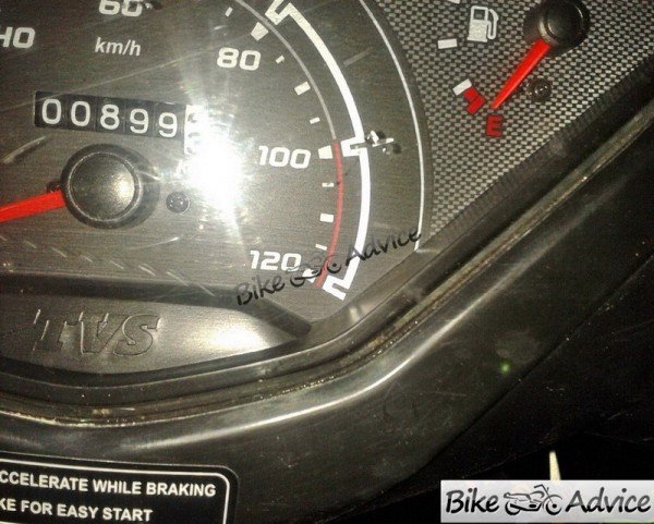 speedometer-of-the-new-TVS-scooter-caught-in-Bengaluru.jpg