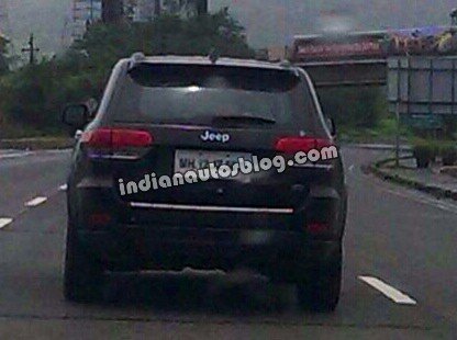 2014-Jeep-Grand-Cherokee-spied-in-India-rear.jpg