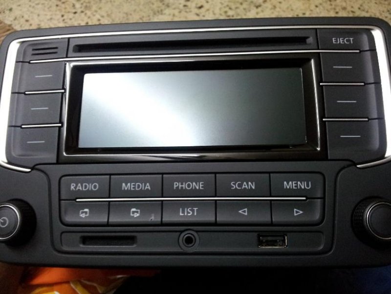 1374156079_529341516_1-VW-vento-2Din-audio-system-Malad-East.jpg