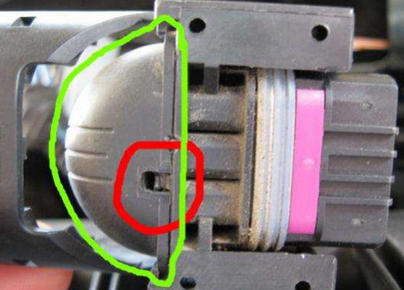 Connector lid.JPG