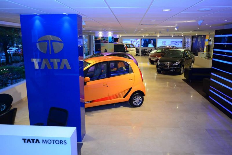 Tata-Motors-Prabhadevi-Showroom-2.jpg