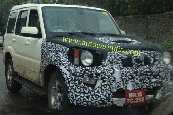 Mahindra-Scorpio-facelift-spied.jpg