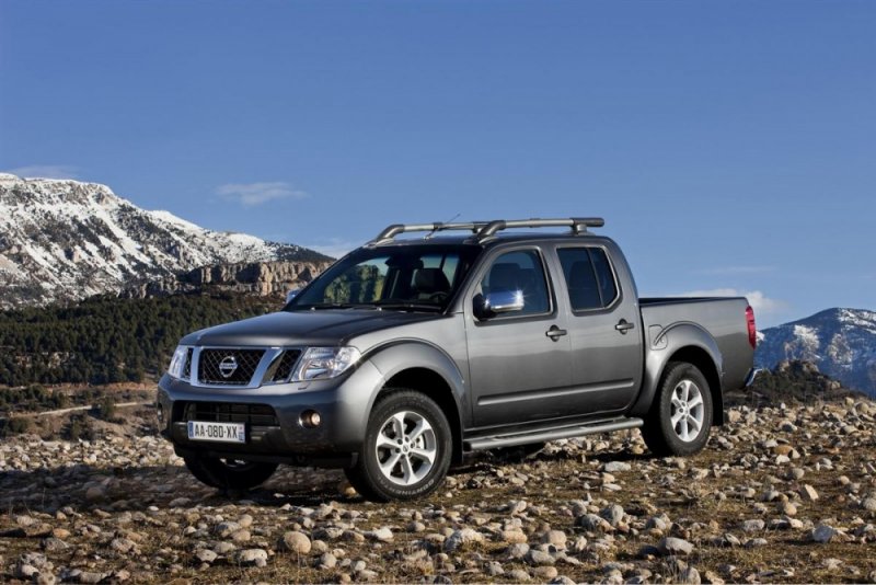 nissan navara.jpg